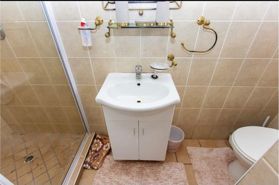 2 Bedroom Property for Sale in Vredenburg Western Cape